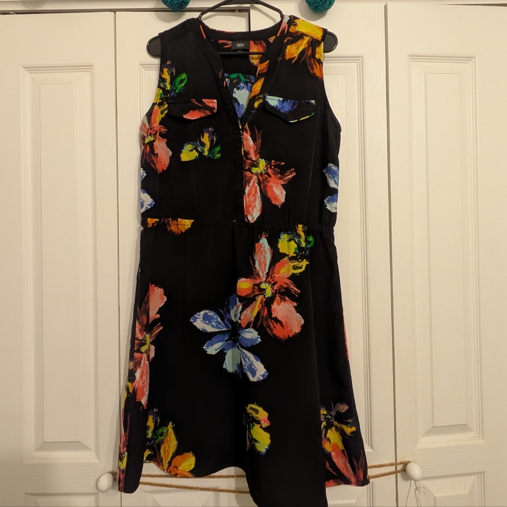 Lg Dress